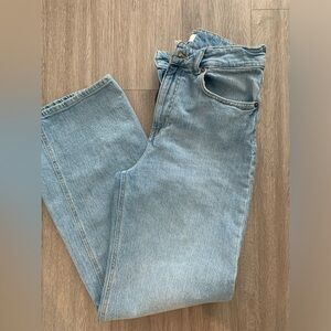 Women's | straight| blue jeans | size 8 💙